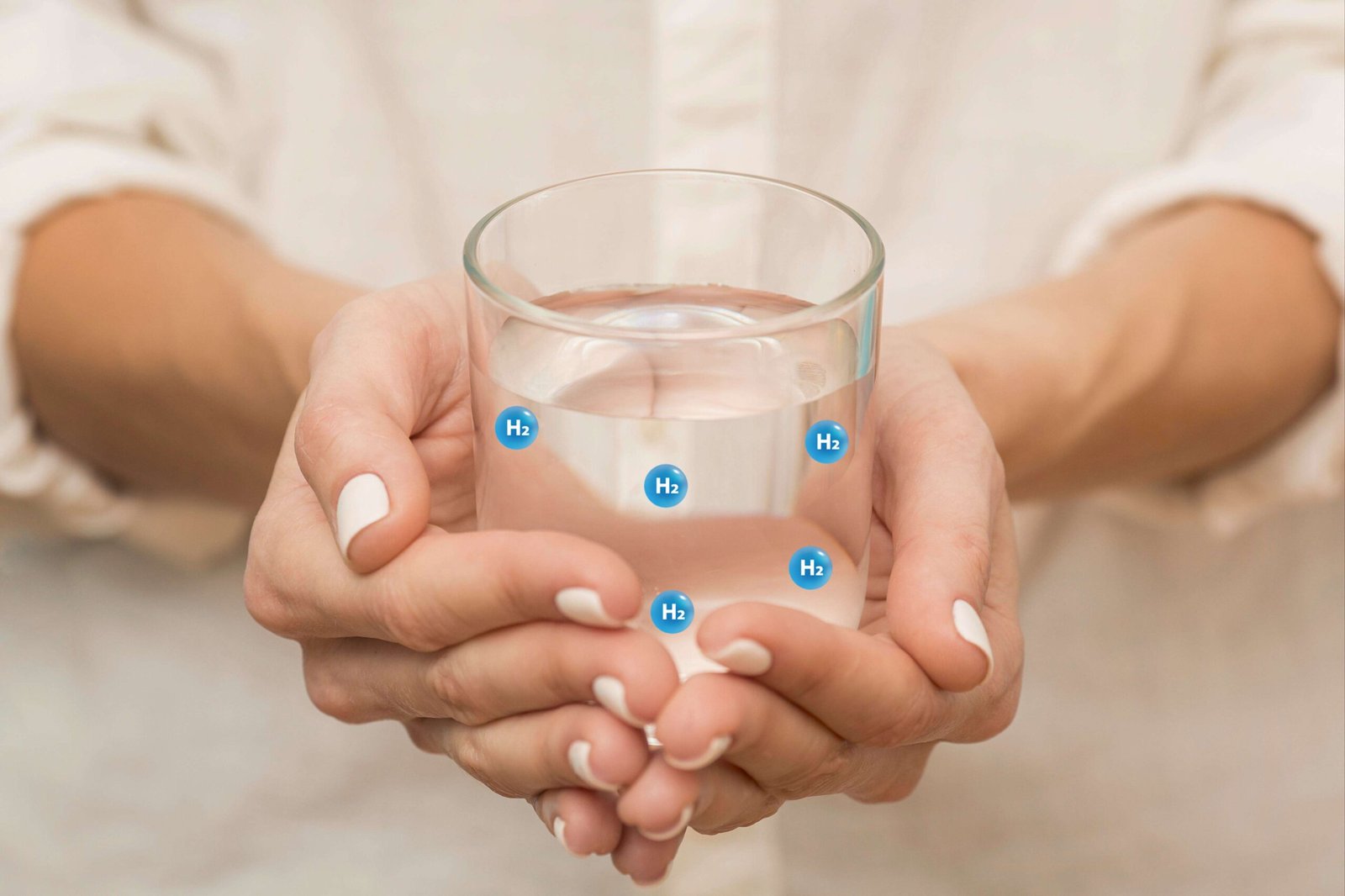 Uống nước giàu Hydro giúp bổ sung Hydro - là chất chống oxy hóa mạnh và an toàn cho cơ thể