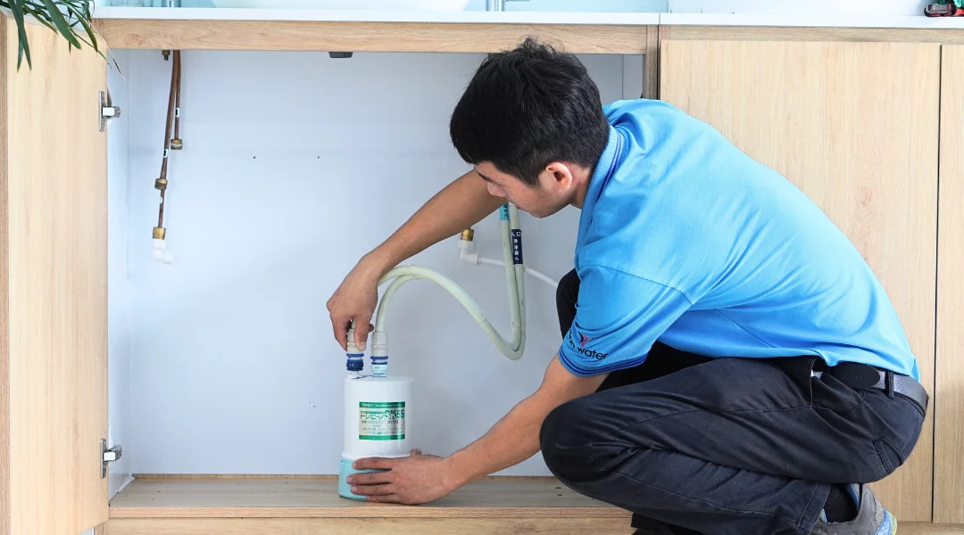 Lọc nước nhỏ gọn này được lắp đặt dễ dàng và nhanh chóng bởi kỹ thuật viên lành nghề của Kim Long Phát