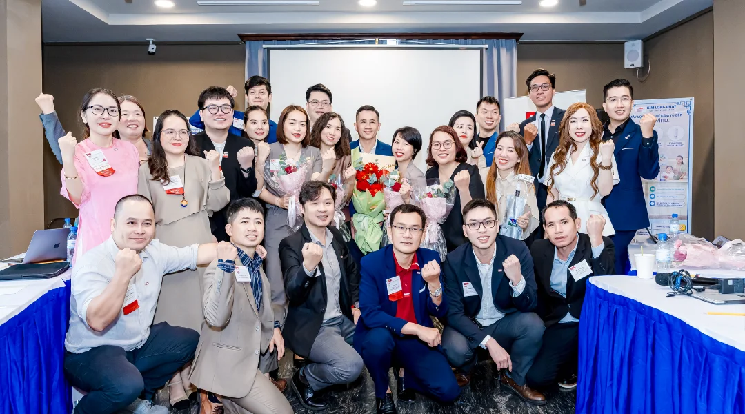 GDKD Tran Quoc Tien da co buoi Showcase thanh cong tai BNI Sala 1