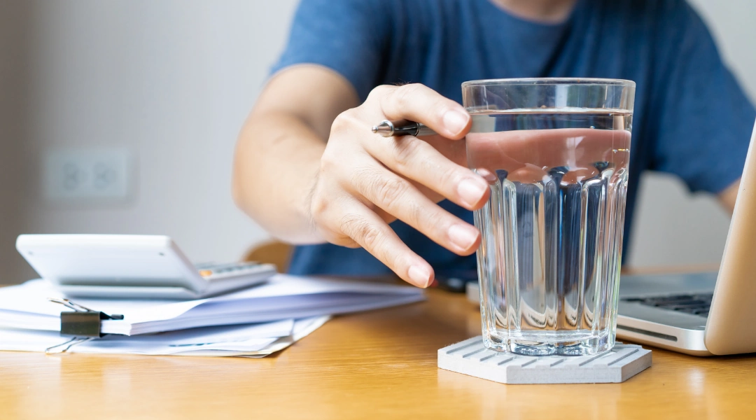 Lợi ích khi uống đủ nước 