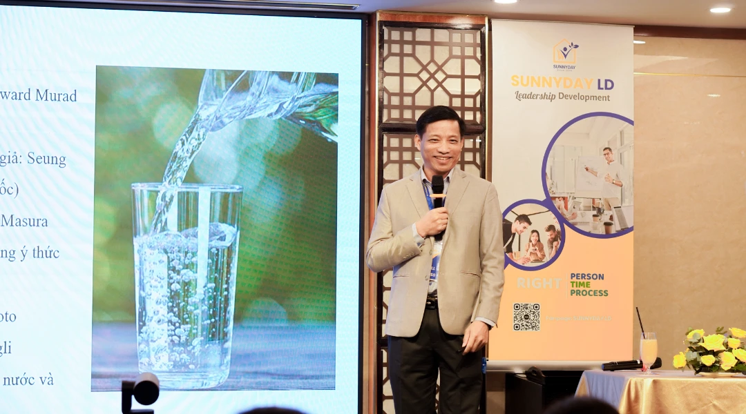 Kim Long Phát hân hạnh là đối tác đồng hành cùng Sunny Day LD trong Workshop "Dòng tiền chảy hay dòng máu nghẽn" 2 Ông Tô Văn Trực chia sẻ tại Workshop “Dòng tiền chảy hay dòng máu nghẽn” do Sunny Day LD tổ chức ngày 07/12/2025.