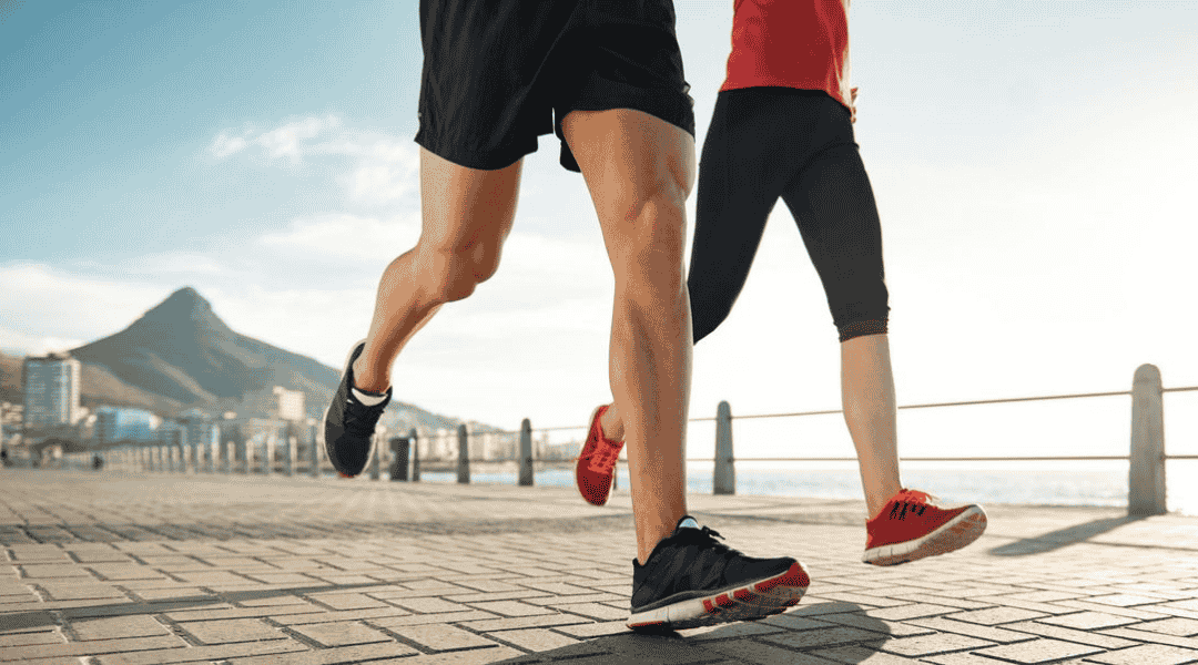 Bổ sung nước khi vận động giúp hạn chế mất nước và mệt mỏi