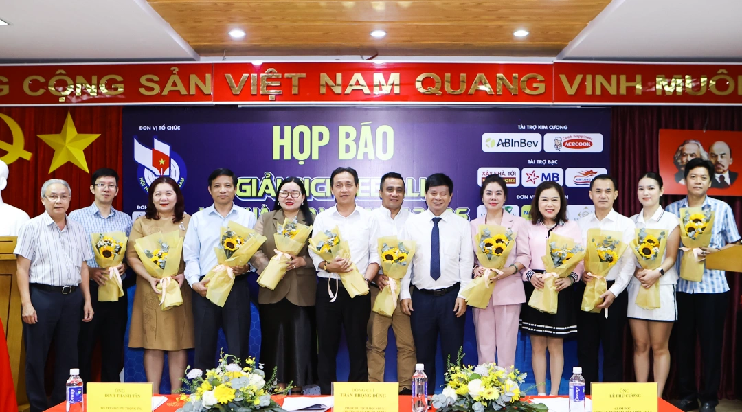 Hop bao Giai Pickleball Hoi Nha bao Viet Nam 2026
