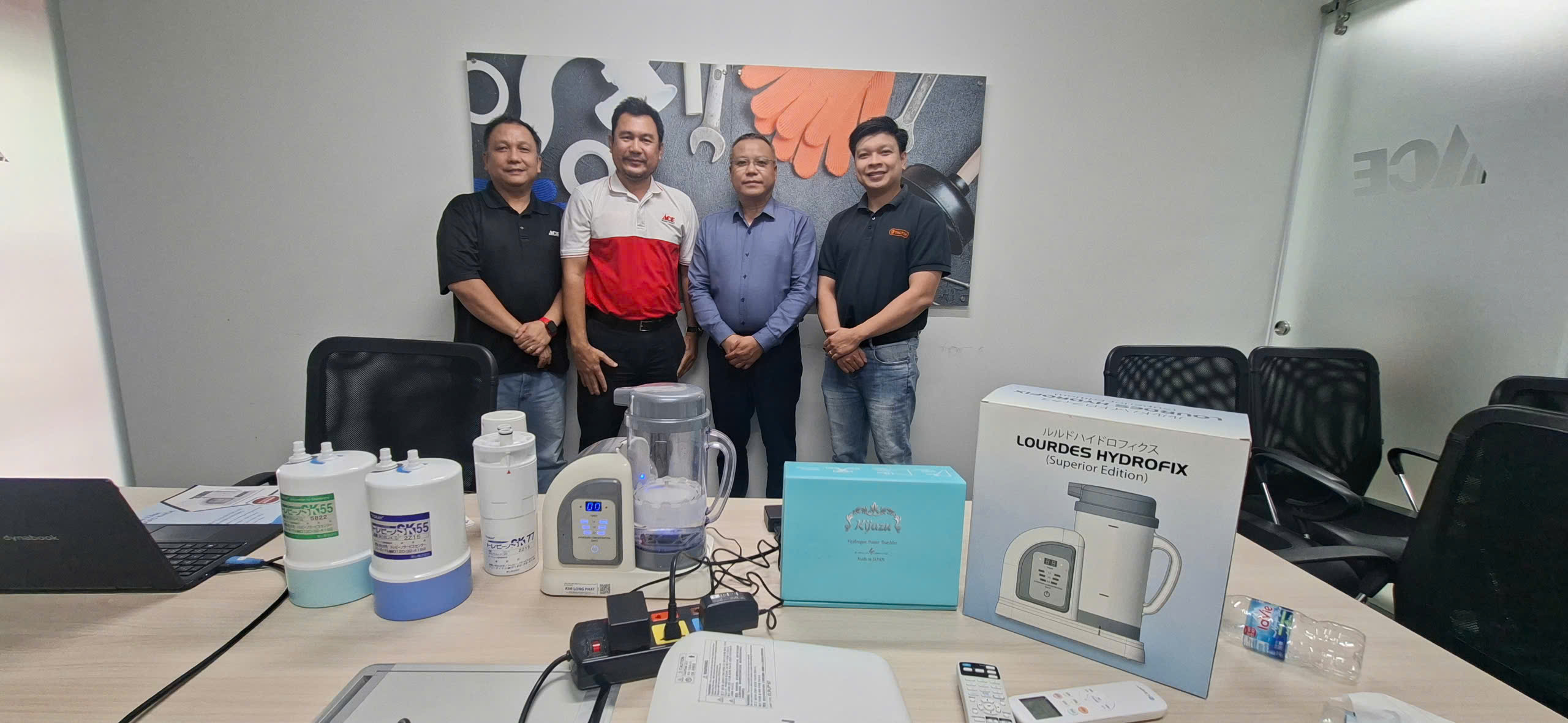 Kim Long Phát gặp gỡ ACE Home Center Việt Nam, giới thiệu giải pháp Hydro và lõi lọc nước 1 2aOboR0M7wIE2fEKFBsJy8rEYS1WRhnLTptD5BaK
