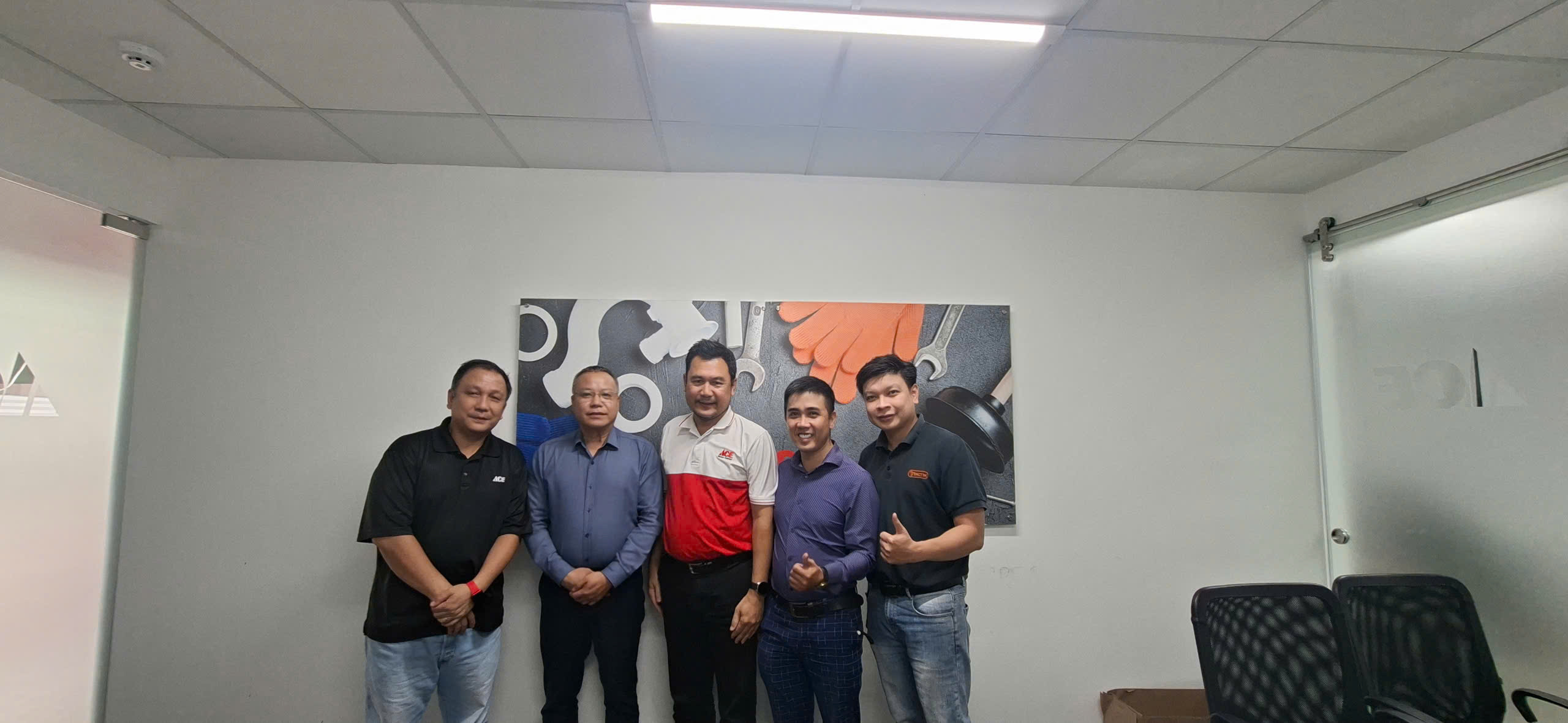 Kim Long Phát gặp gỡ ACE Home Center Việt Nam, giới thiệu giải pháp Hydro và lõi lọc nước 4 2aOboR0M7wufzrzpWgRXESivZ6HKOMmSvog3oyVk